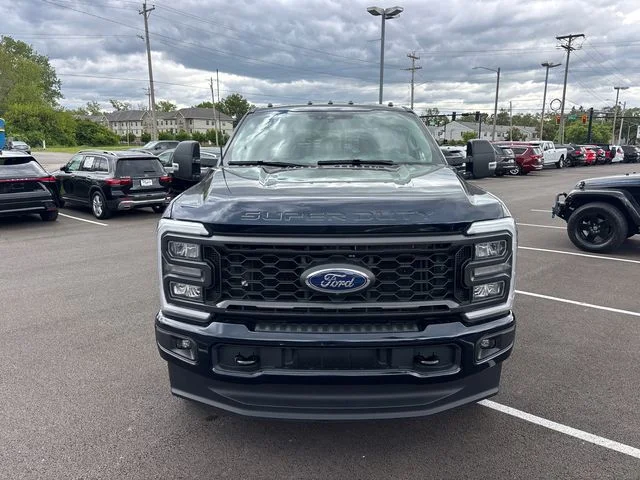 Used 2025 Blue Ford XL image 5