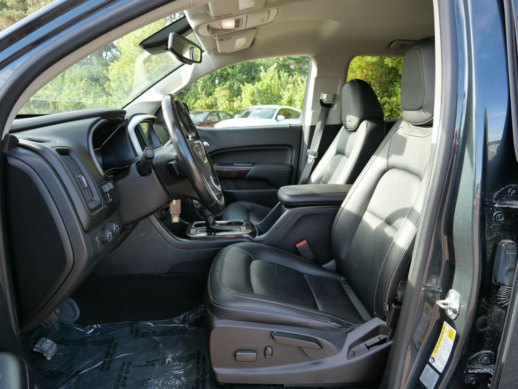 Used 2017 Gray GMC SLT image 21