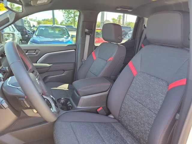 2026 Chevrolet Colorado Z71 - Photo 21