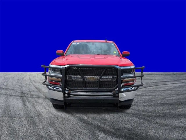 Used 2018 Red Hot Chevrolet LT image 9