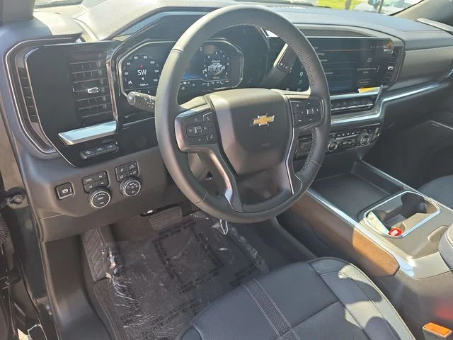Used 2024 Black Chevrolet High Country image 16