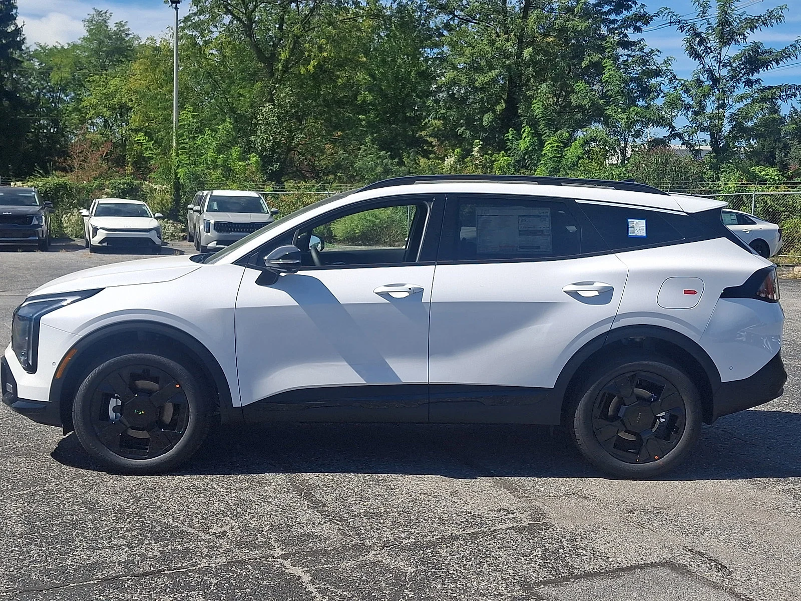 New 2027 White Kia X-Line image 6
