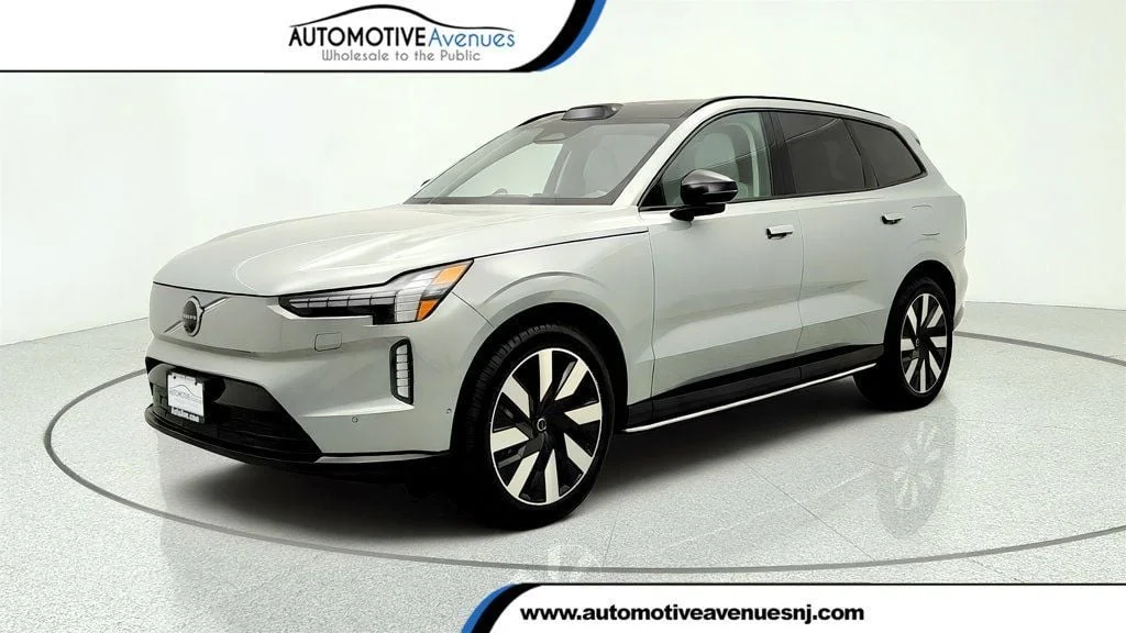 2025 Volvo Ex90