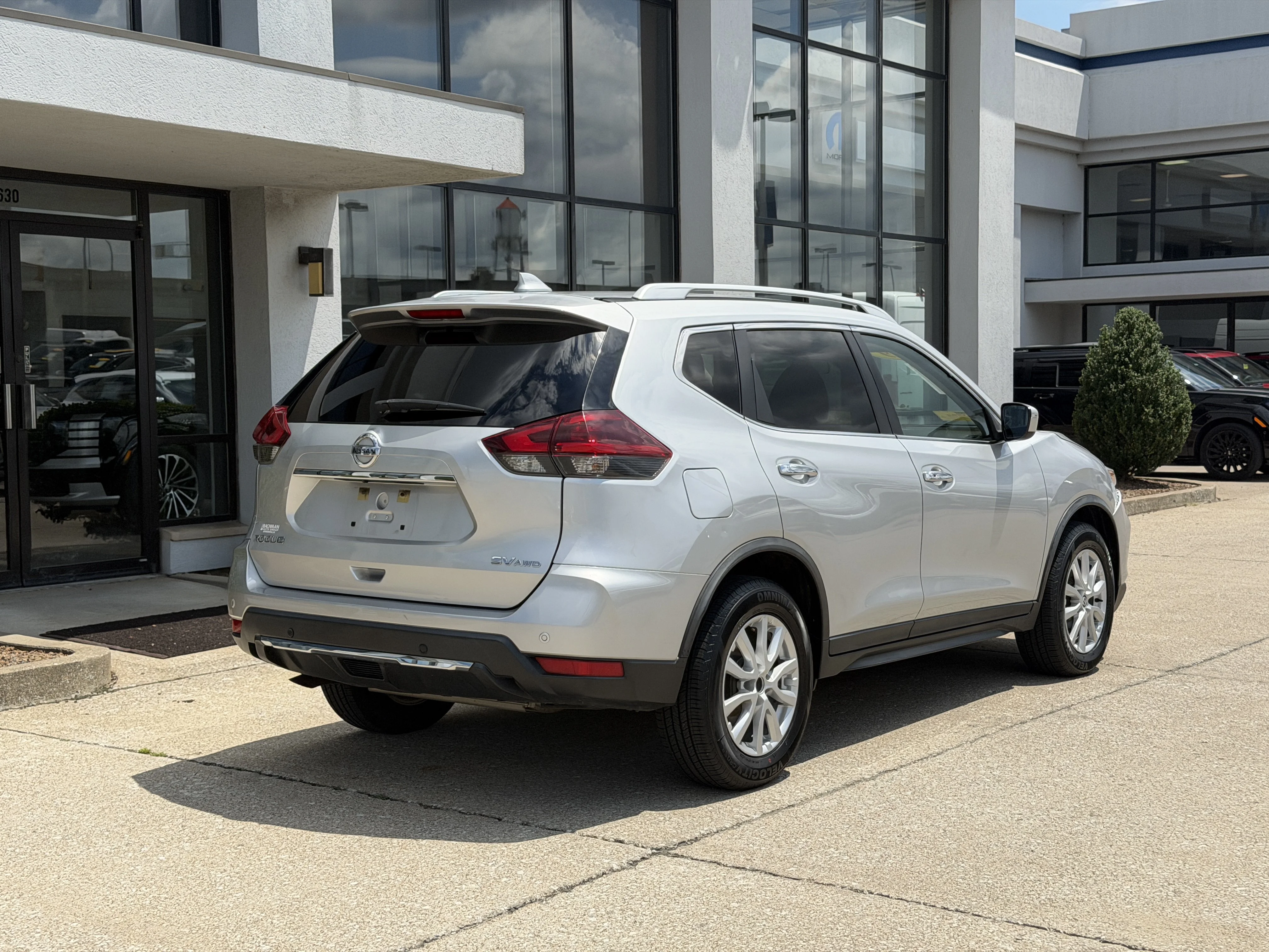 Used 2019 Brilliant Silver Metallic Nissan SV image 4