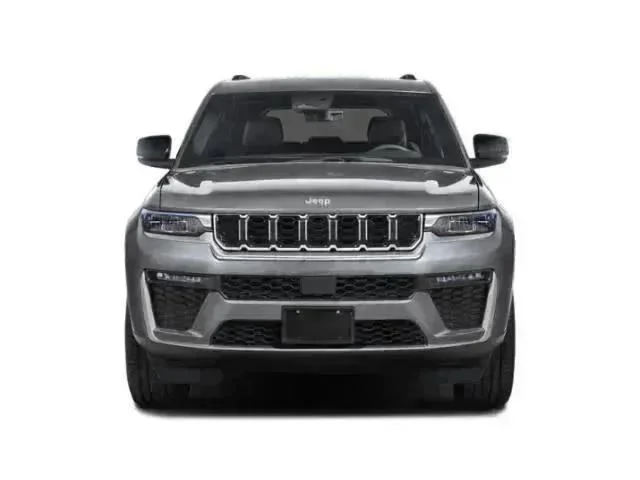 New 2026 Baltic Gray Metallic Clearcoat Jeep Limited image 4