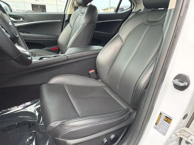 Used 2025 Uyuni White Genesis 2.5T image 20