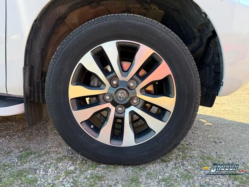 2020 Toyota Sequoia Limited - Photo 27