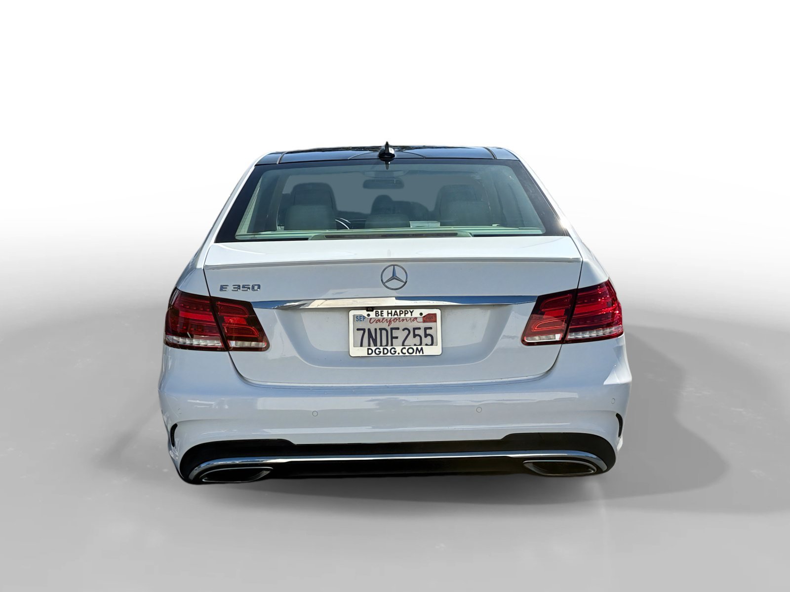 Used 2016 White MERCEDES-BENZ E 350 image 4