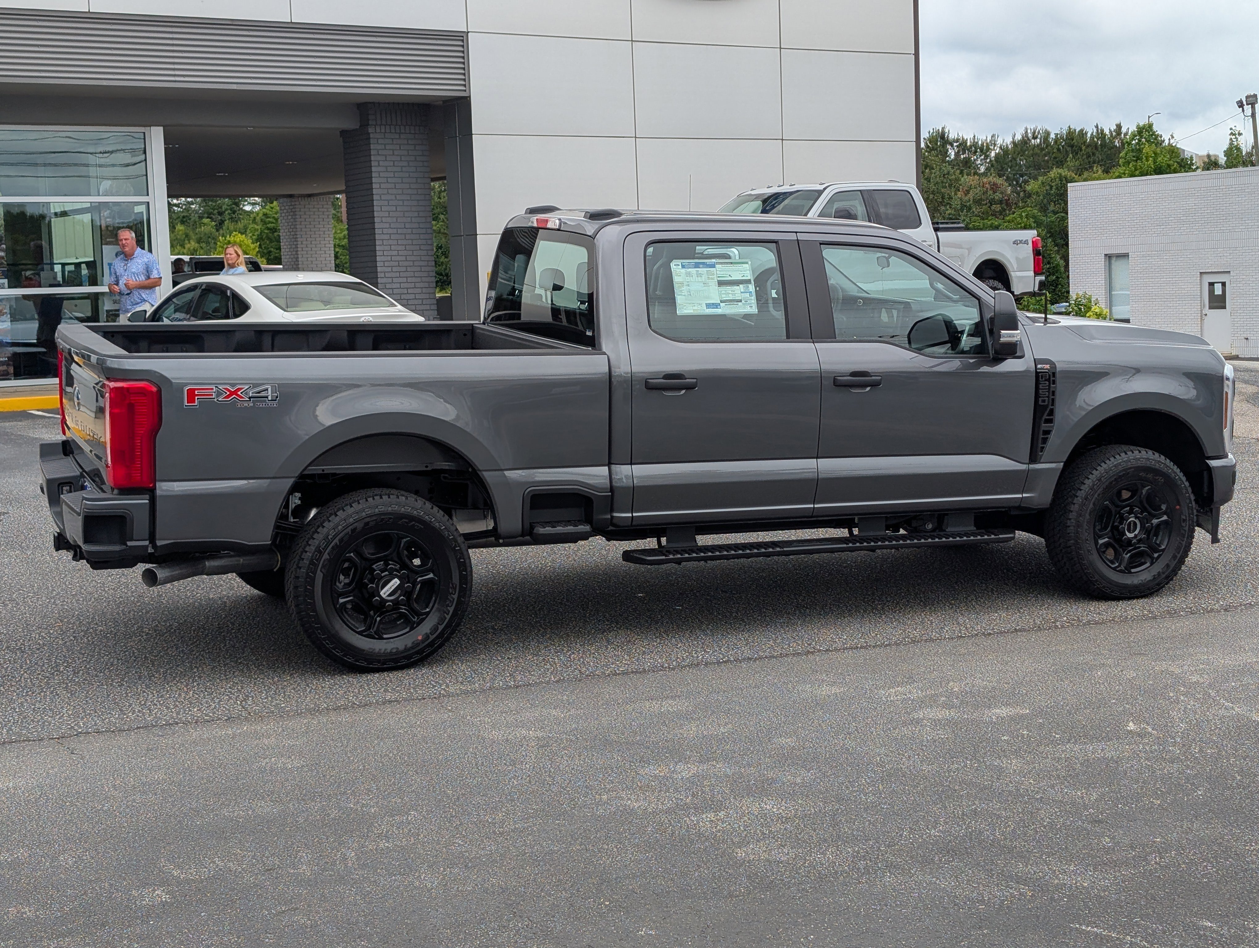 New 2026 CARBONIZED GRAY FORD XL image 8