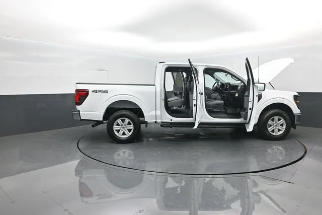 New 2026 White Ford XL image 35
