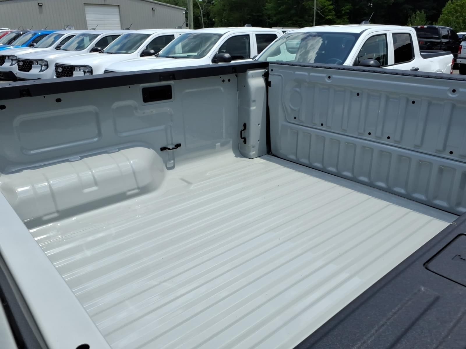 New 2026 Avalanche Ford XLT image 14