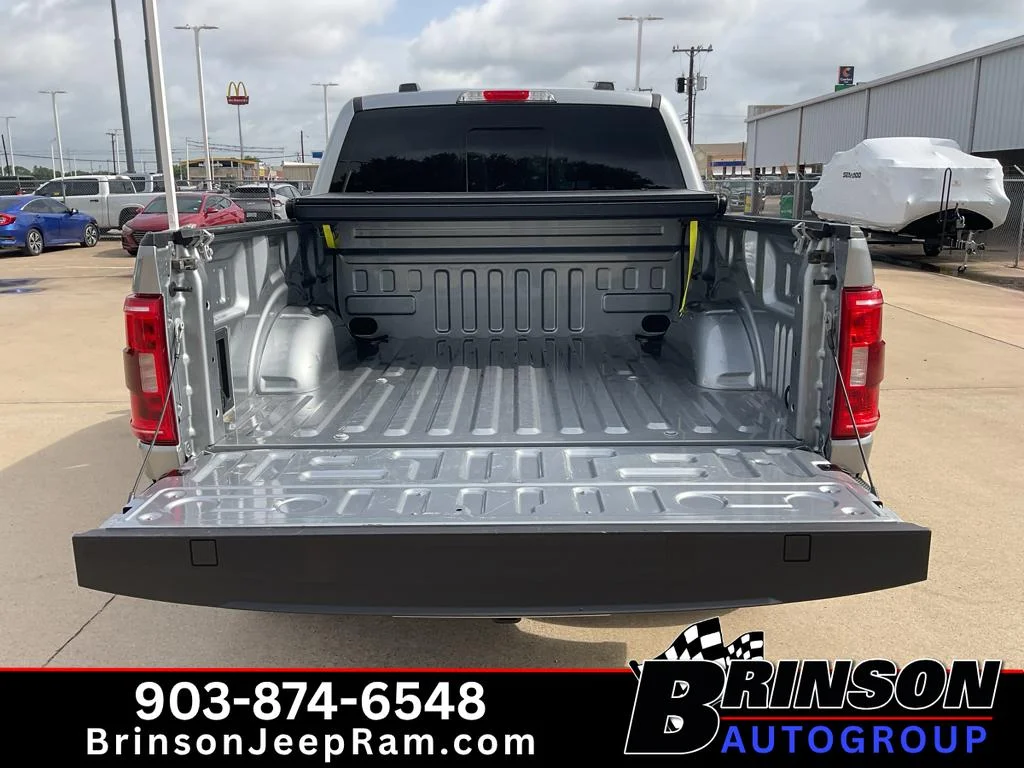 Used 2023 Iconic Silver Metallic Ford XLT image 10