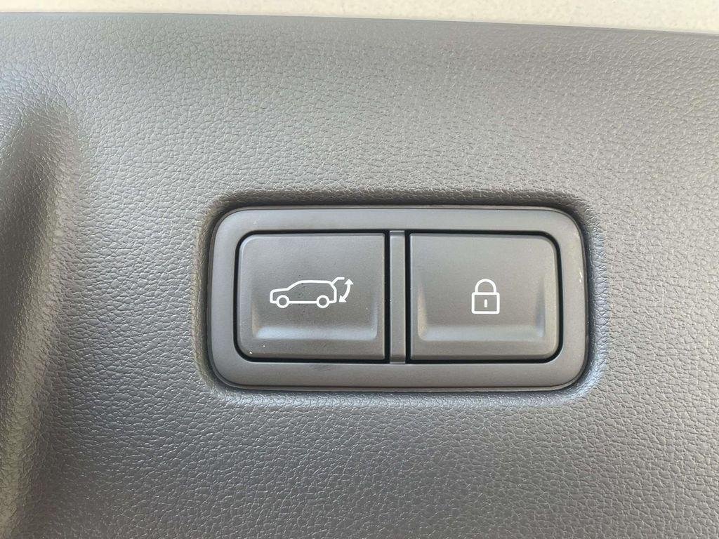 New 2026 White Hyundai XRT Pro image 10
