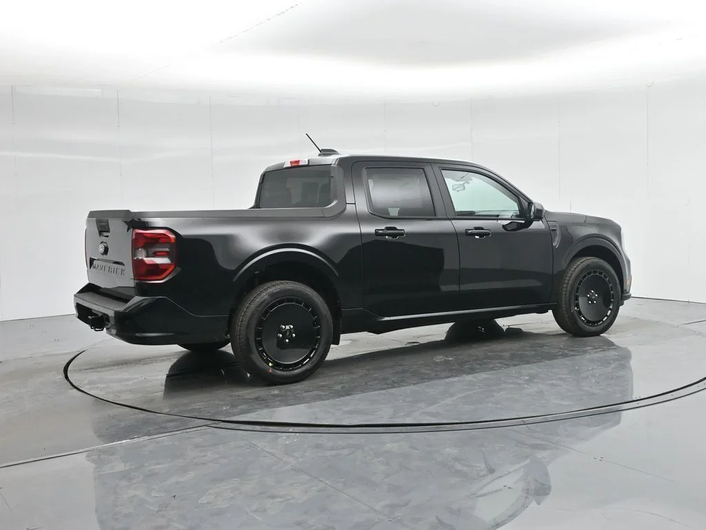 New 2025 Black Ford Lobo Standard image 56
