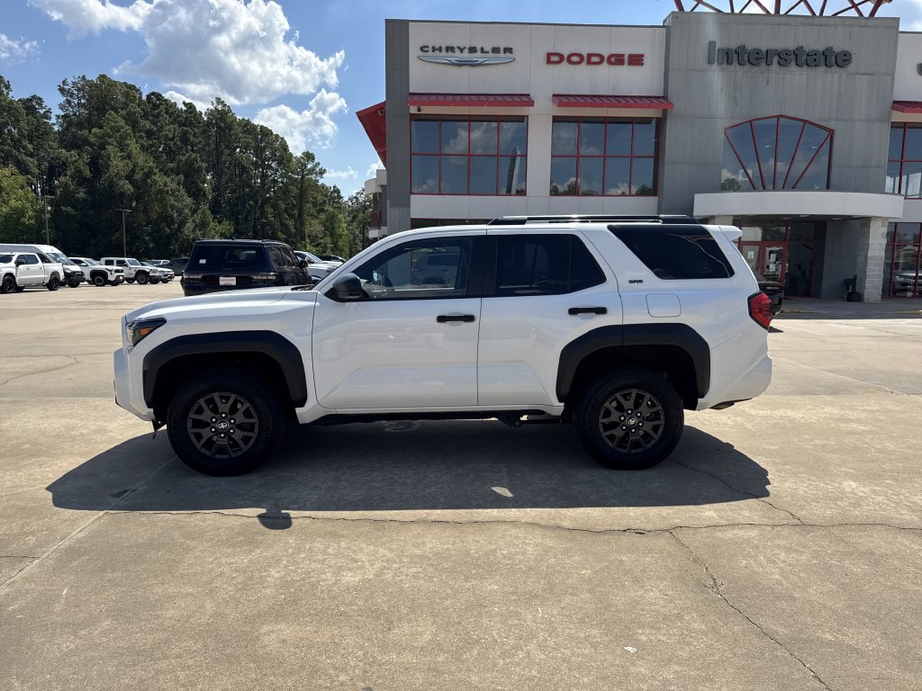 Used 2025 White Toyota SR5 image 4