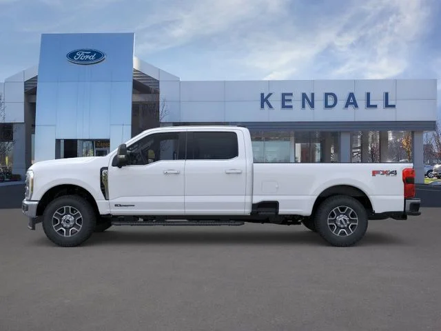 New 2026 Oxford White Ford Lariat image 3