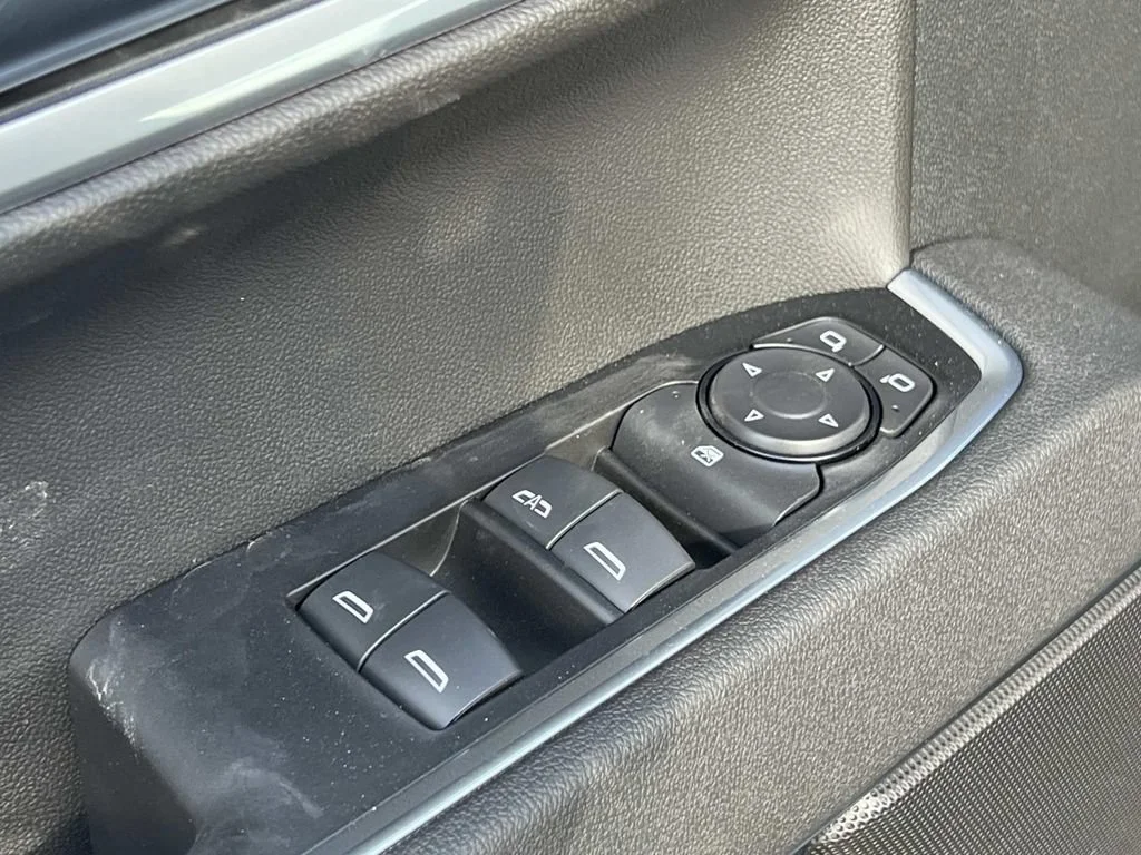 2026 Chevrolet Silverado 1500 LT - Photo 12