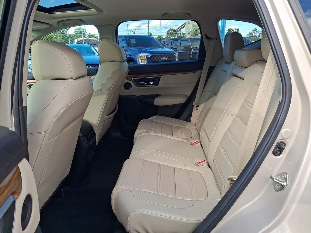 Used 2017 Gold Honda EX-L image 10