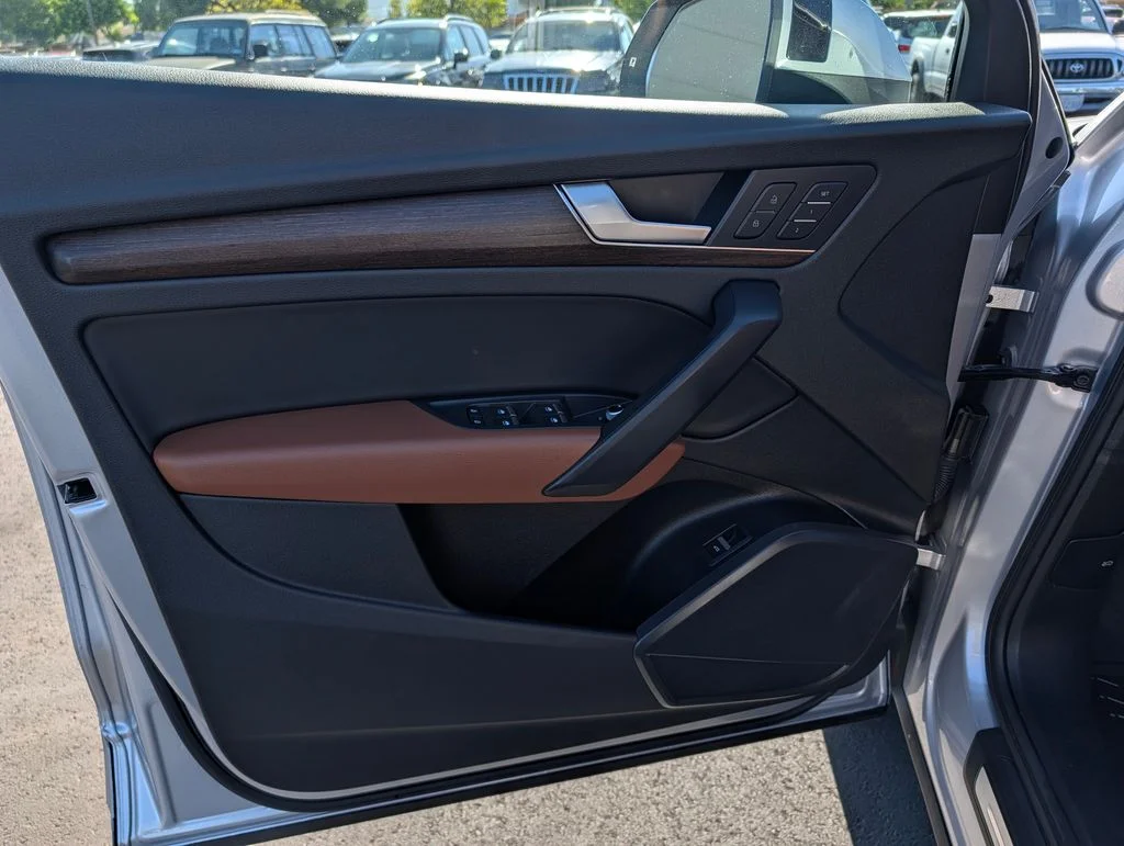 2024 Audi Q5 Premium - Photo 17