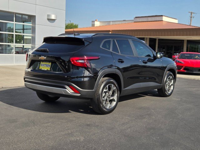 Used 2026 Mosaic Black Metallic Chevrolet LT image 5