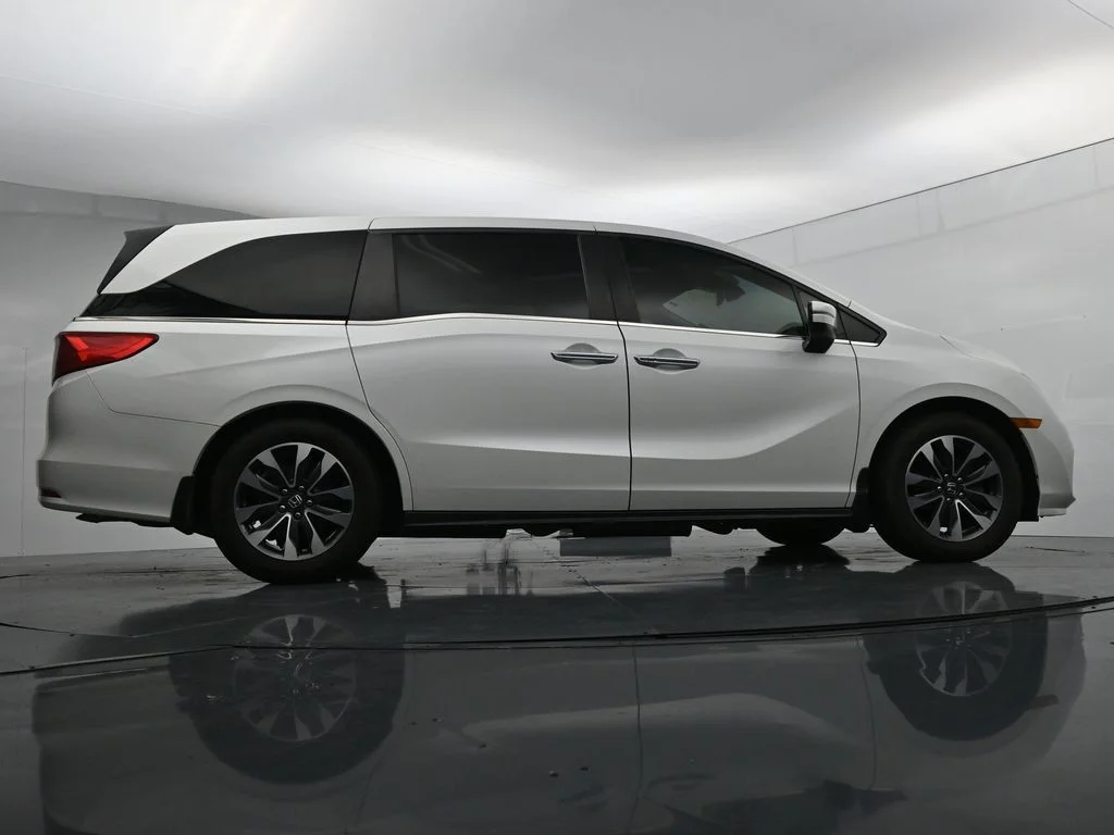 Used 2022  Honda EX-L image 37
