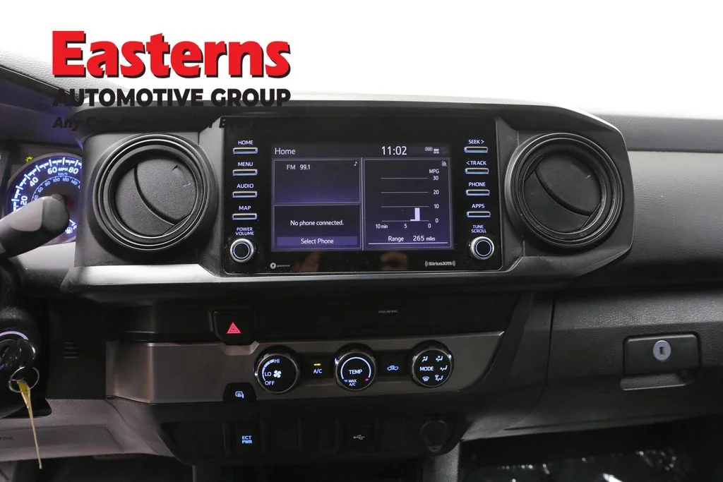 Used 2020 White Toyota SR image 11