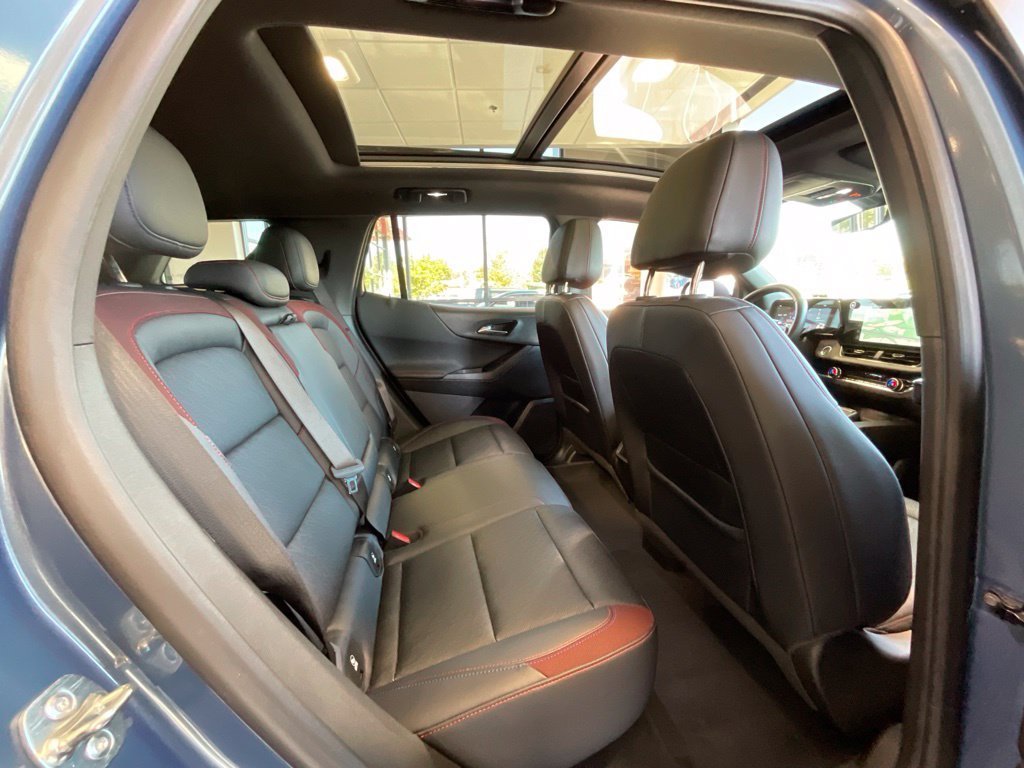 Used 2025 Blue Chevrolet RS image 20