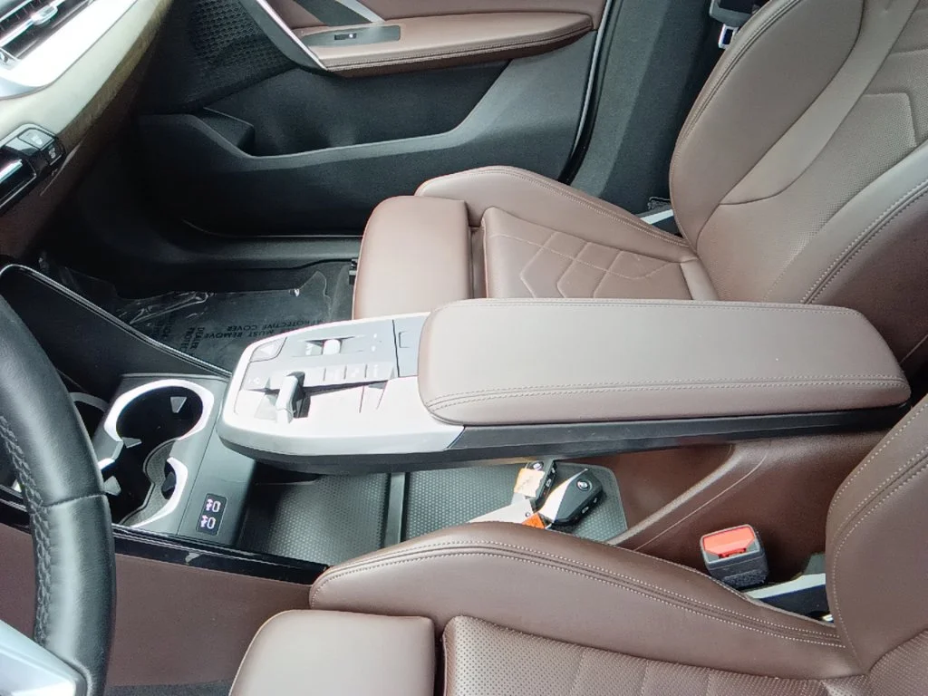 Certified Used 2023 White BMW xDrive28i image 22