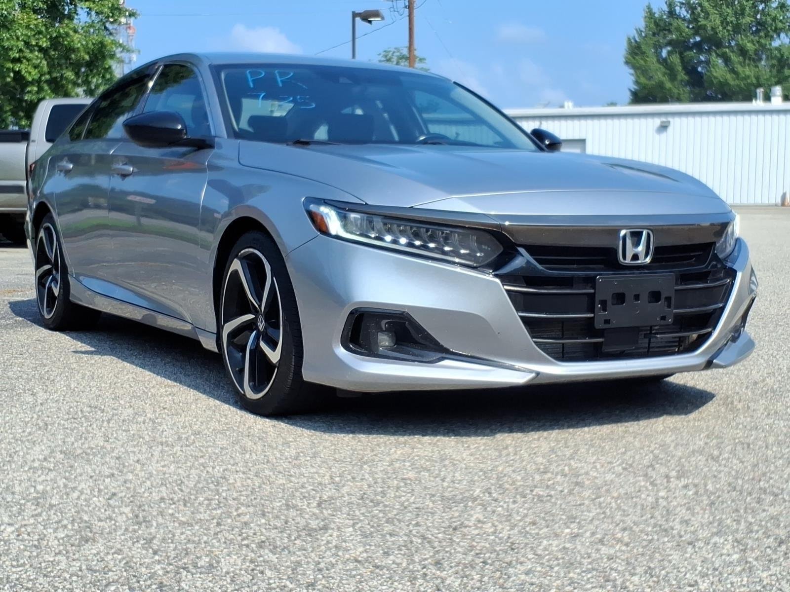 Used 2021 Lunar Silver Metallic Honda Sport SE image 2
