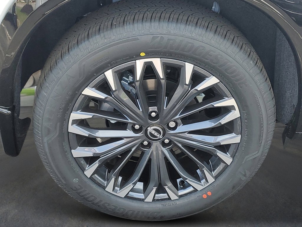 New 2026 Everest White Pearl TriCoat Nissan Platinum image 8
