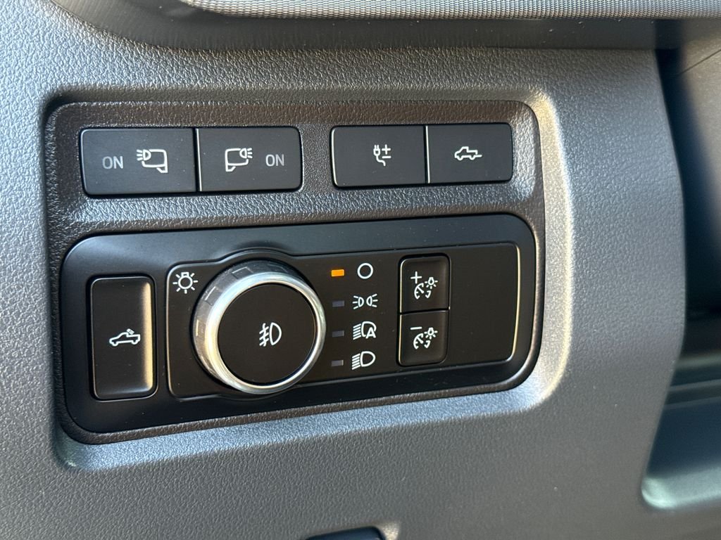 Used 2024 Black Ford Platinum image 23