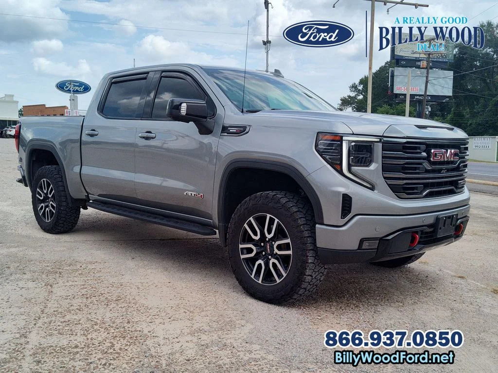 Used 2023 Sterling GMC AT4 image 10
