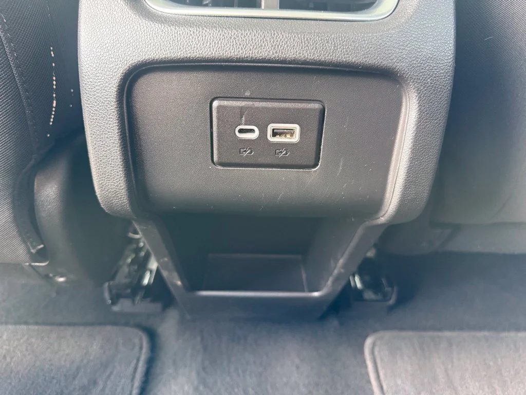 Used 2021 White Chevrolet LT image 13