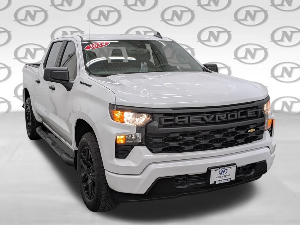 Used 2024 Summit White Chevrolet Custom image 20