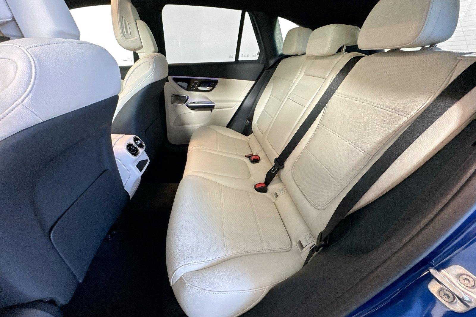 New 2026 Starling Blue Metallic Mercedes-Benz GLC 300 image 22