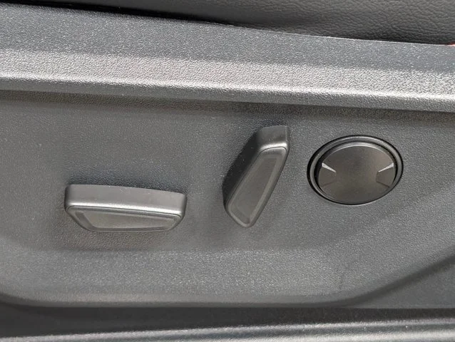 New 2026 Avalanche Ford F-250® Lariat® image 59