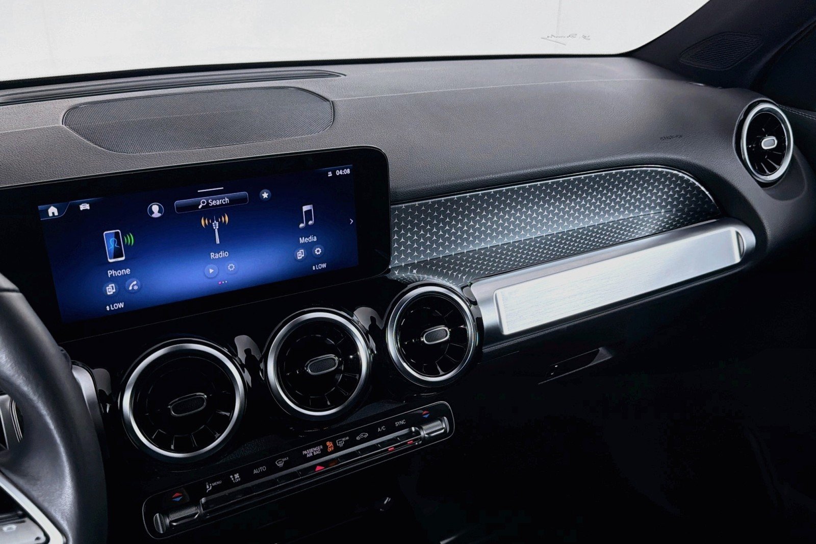 Certified Used 2026 Polar White Mercedes-Benz 250 image 22