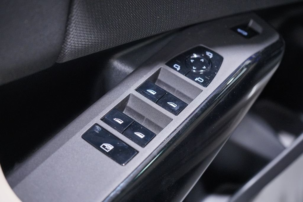 Used 2026 Gray Metallic BMW 30 xDrive image 17