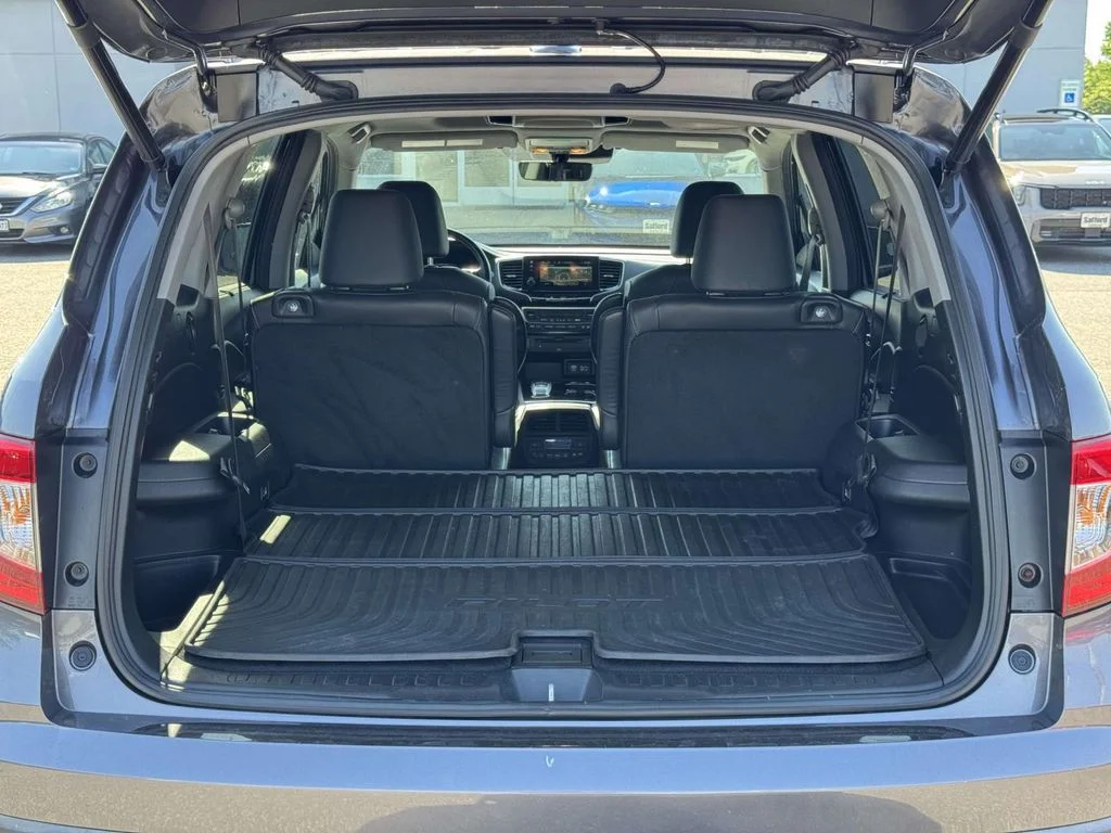 Used 2022 Gray Honda Touring image 30