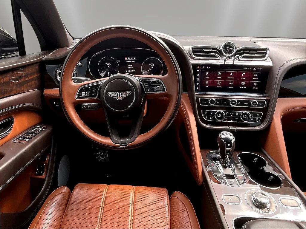 Used 2021 Midnight Emerald Bentley V8 image 8