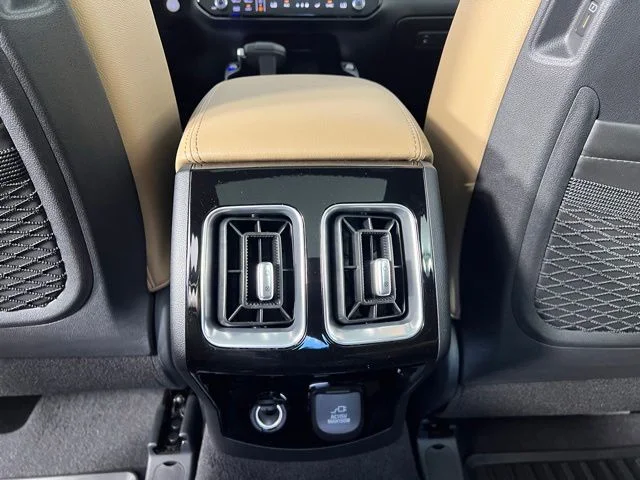 New 2026 White Kia X-Line SX Prestige image 33