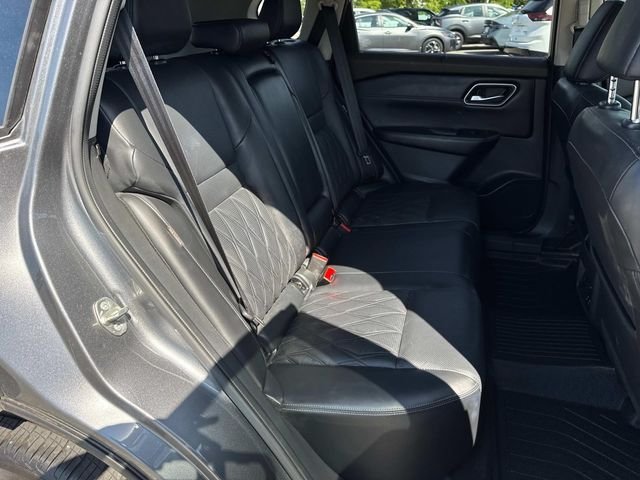 Used 2023 Gray Nissan Platinum image 25