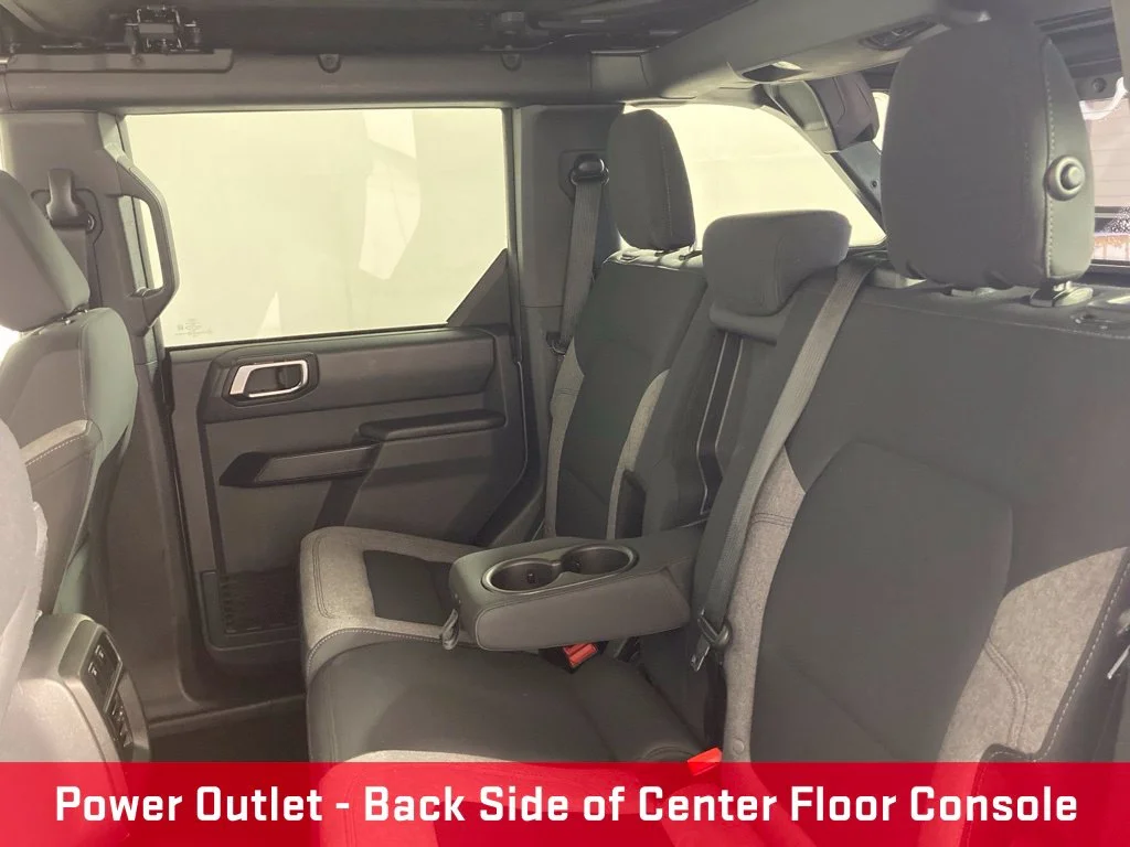 Used 2025 Gray Ford Big Bend image 17
