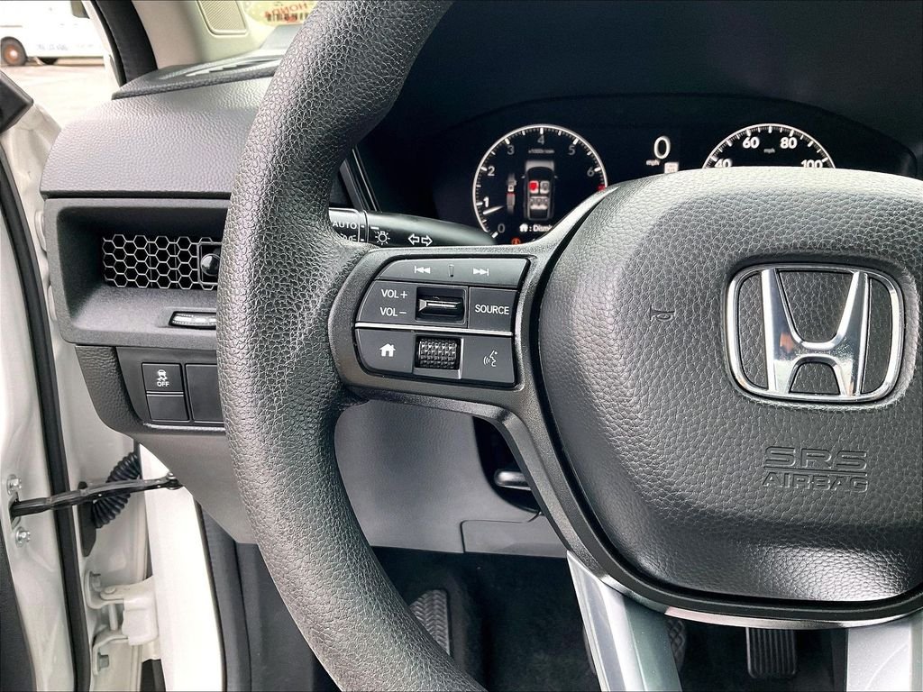 Used 2025 White Honda EX image 23