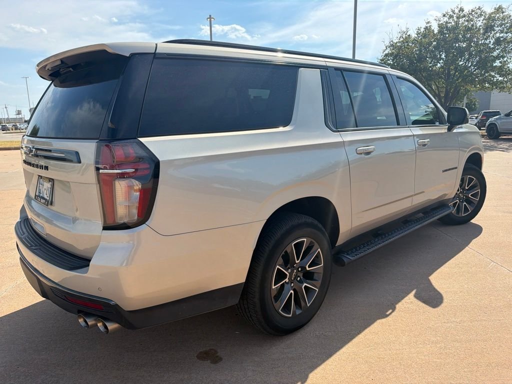 Used 2022 Beige Chevrolet Z71 image 3