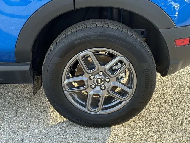 New 2025 Velocity Blue Metallic Ford Big Bend® image 9