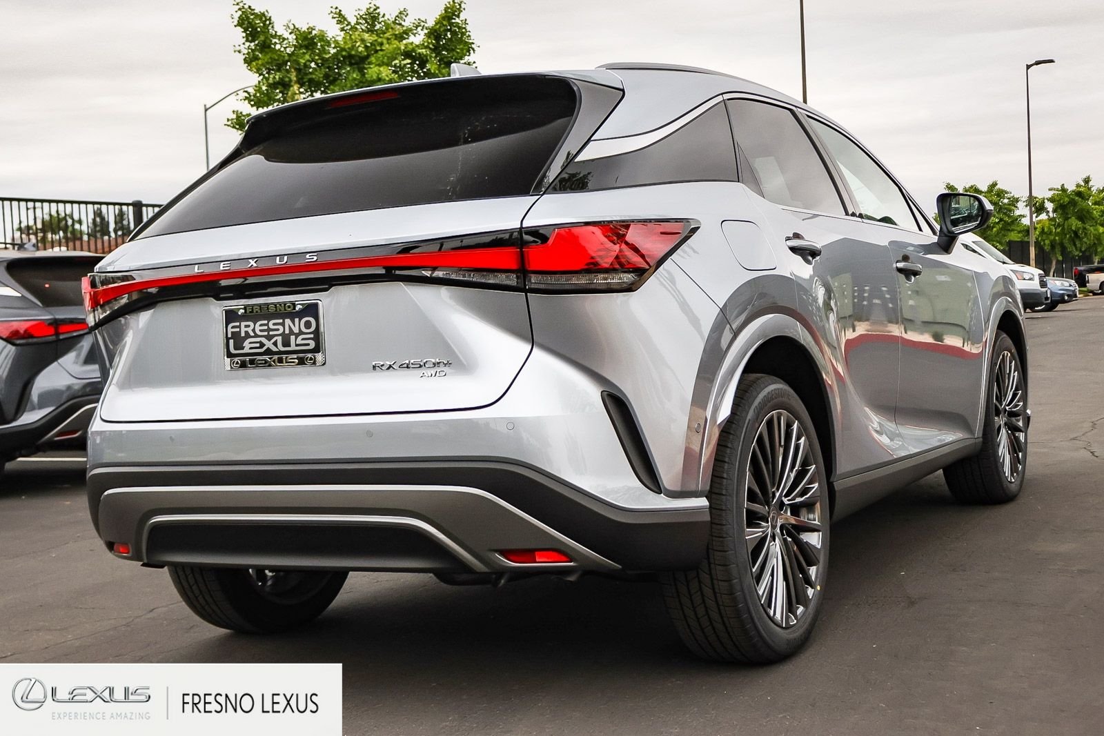 New 2026 Iridium Lexus RX 450h+ LUXURY AWD image 6