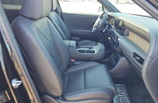 Certified Used 2026 Black Hyundai XRT Pro image 8