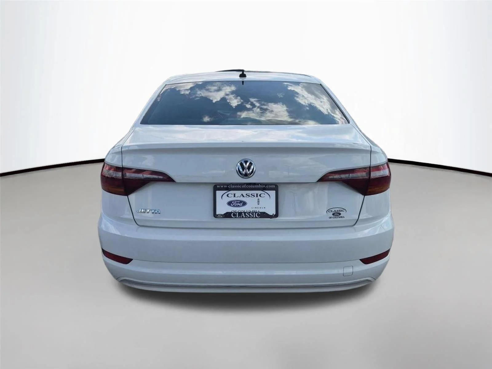 Used 2019 Pure White Volkswagen S image 6