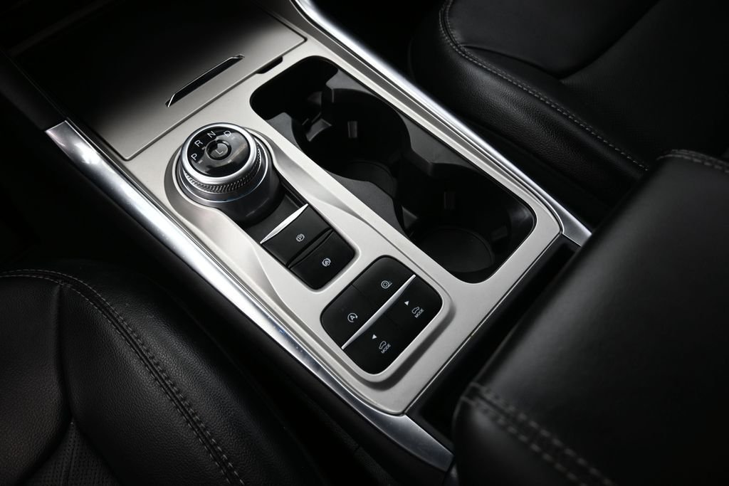 Used 2023 Gray Ford Limited image 30